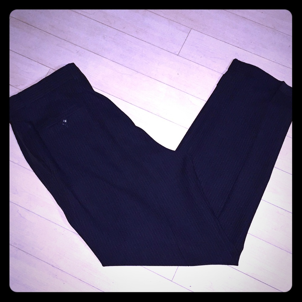 Men’s / Women’s Uni - Pinstriped Wool Dress paints